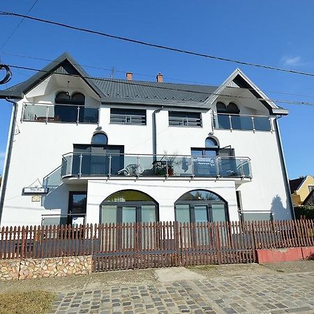Nora Haz Hajduszoboszlo Hotell Eksteriør bilde